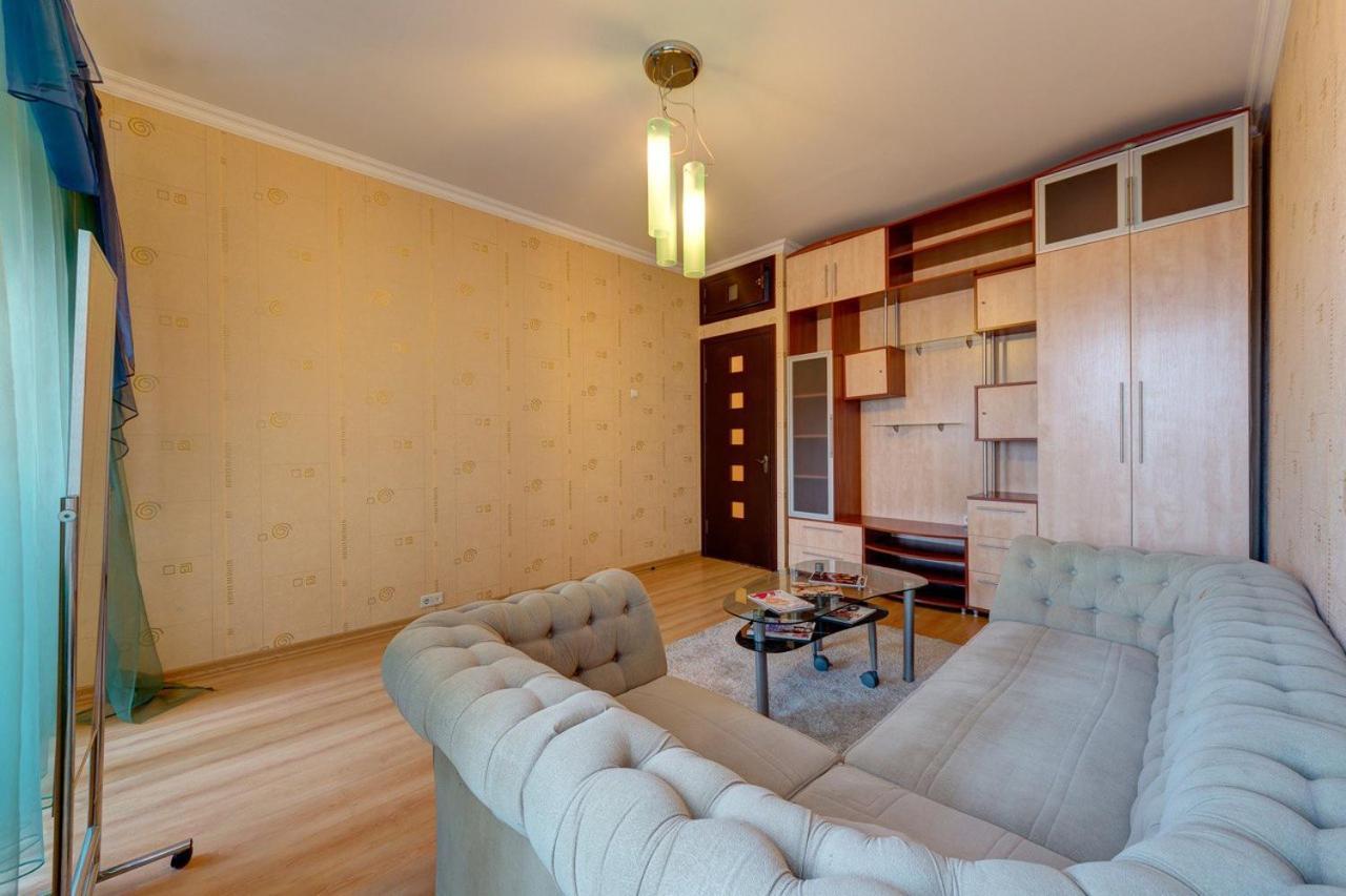 Apartments With Three Rooms On Shevchenko Blvd Kyiv Exterior foto