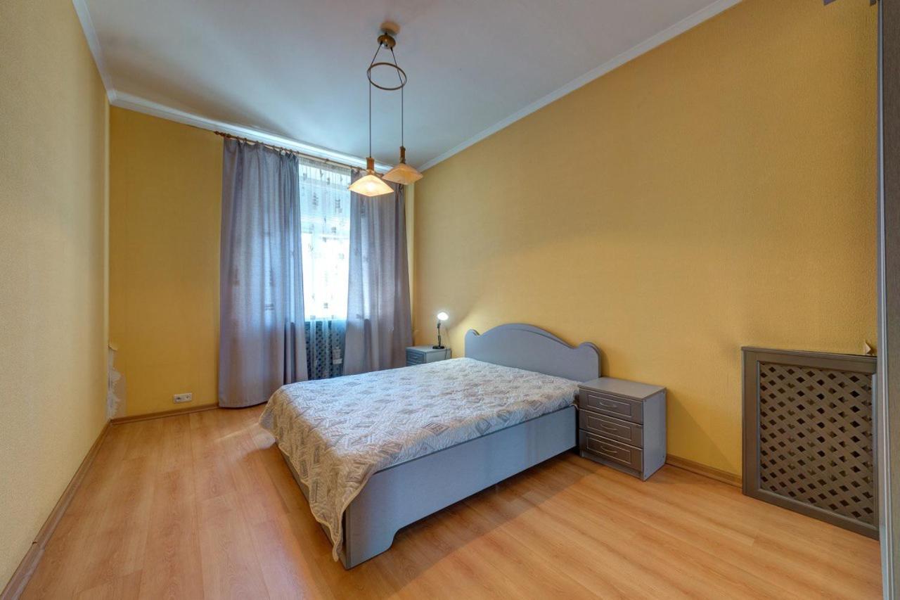 Apartments With Three Rooms On Shevchenko Blvd Kyiv Exterior foto